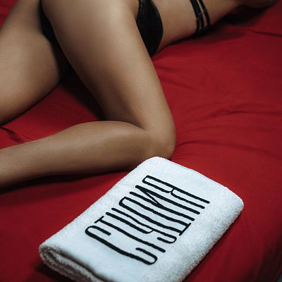 Ariya (@ariya-in) – master erotic massage in Studio 109